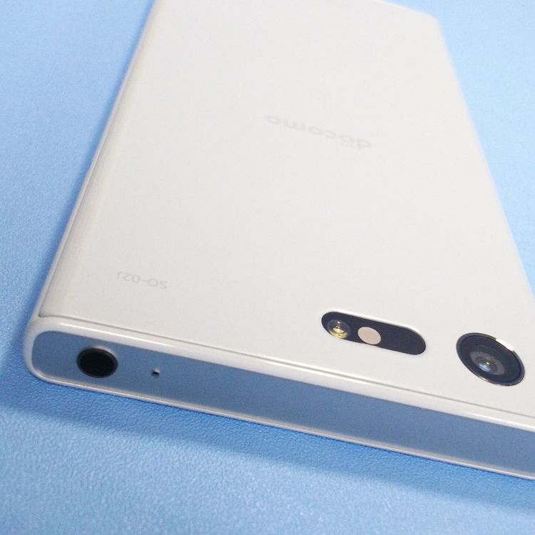 docomo Xperia X Compact SO-02J �ߥ��ȥ֥롼  303
