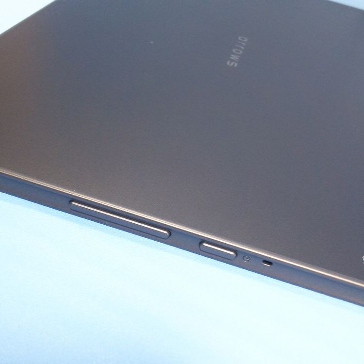 docomo arrows Tab F-02K Black �֥�å� [�����]  591