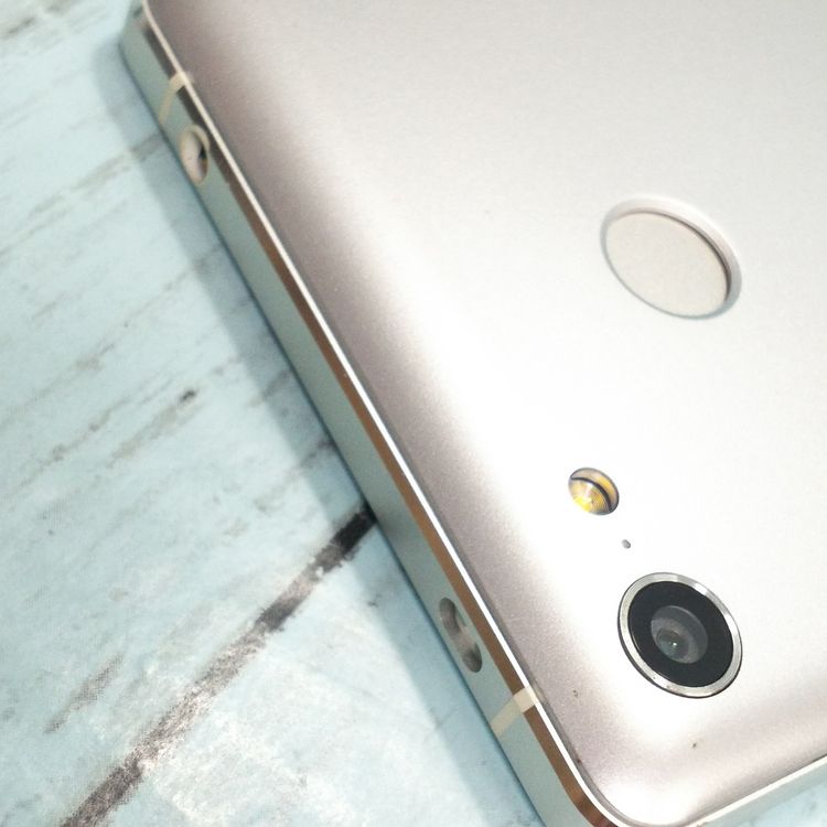 FREETEL RAIJIN �ۥ磻�� ���  592