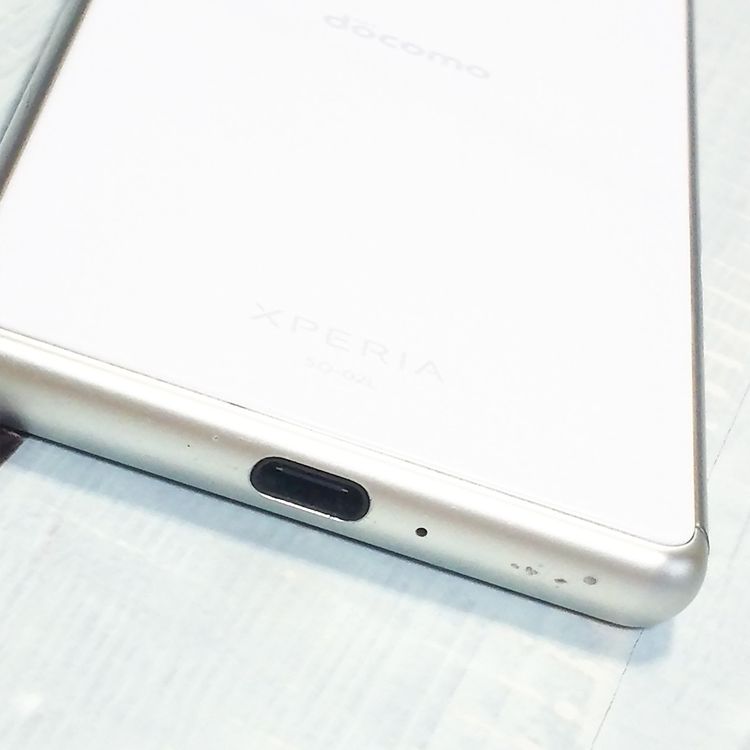 docomo Xperia Ace SO-02L �ۥ磻��  678