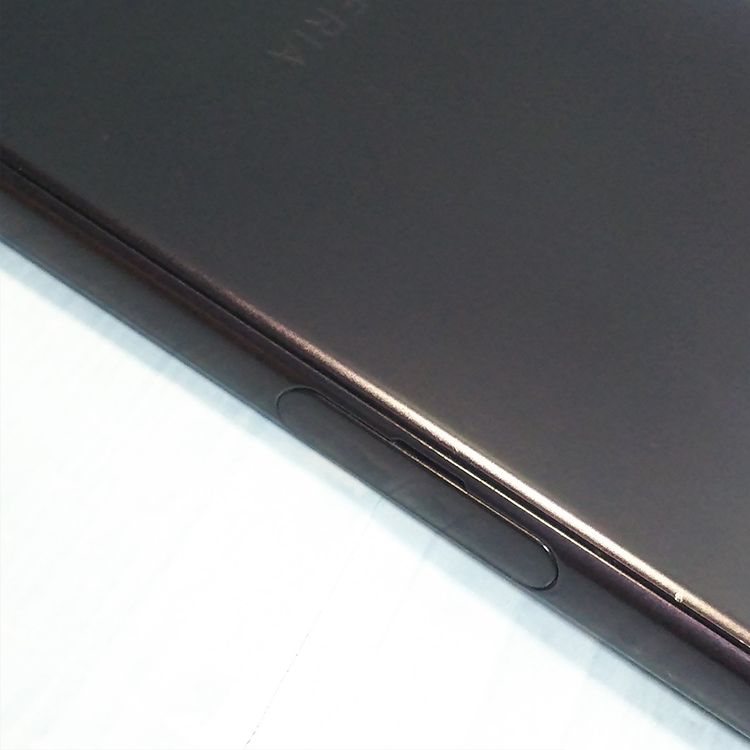 SONY Xperia XZ SOV34 au  �ߥͥ��֥�å� Black  308