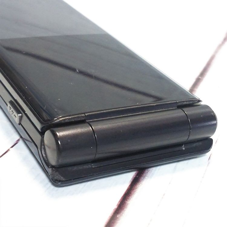 docomo arrows �ٻ��� �������� F-03L �֥�å�  765