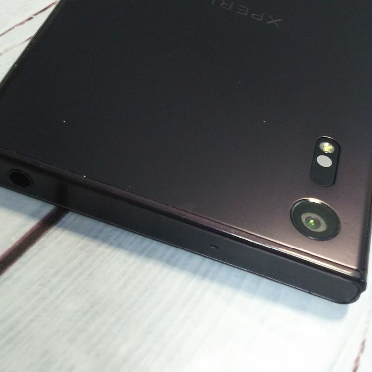 SoftBank Xperia XZ 601SO �ߥͥ��֥�å�  663