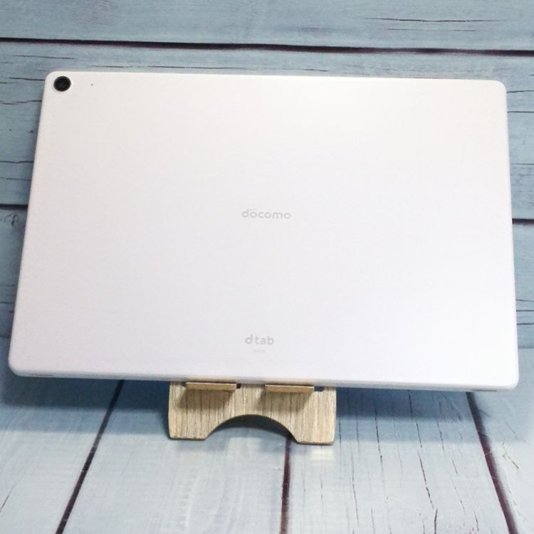 docomo dtab d-41A SHARP Androidタブレット ホワイト  美品 177