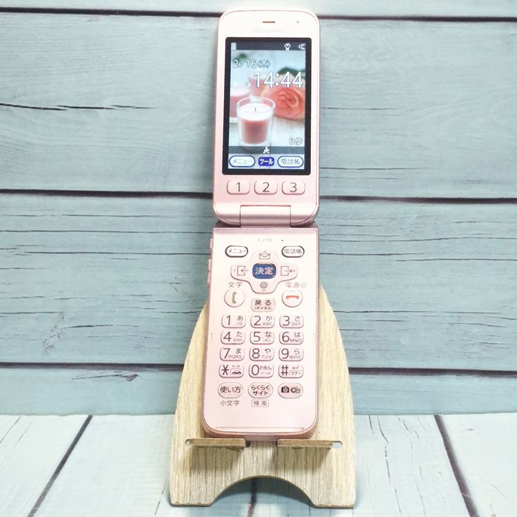 docomo �ٻ��� �餯�餯�ۥ� F-01M �ԥ�  077