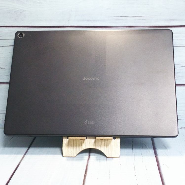 docomo dtab d-41A SHARP Androidタブレット ブラック  652