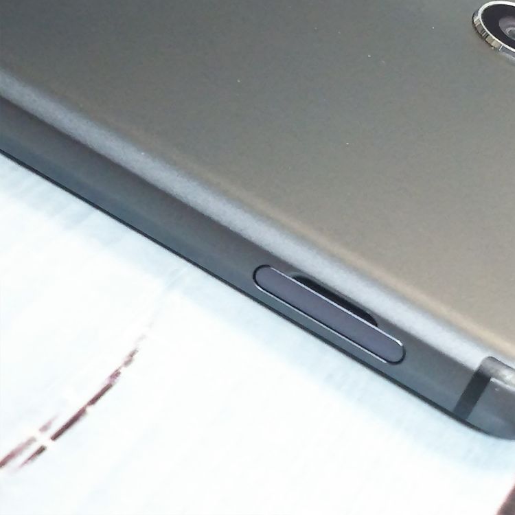 docomo AQUOS sense3 SH-02M �֥�å�  774