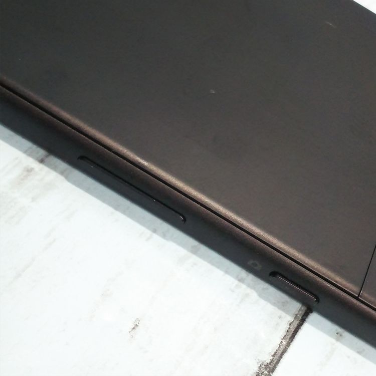 SONY Xperia XZs SOV35 au �֥�å�  660