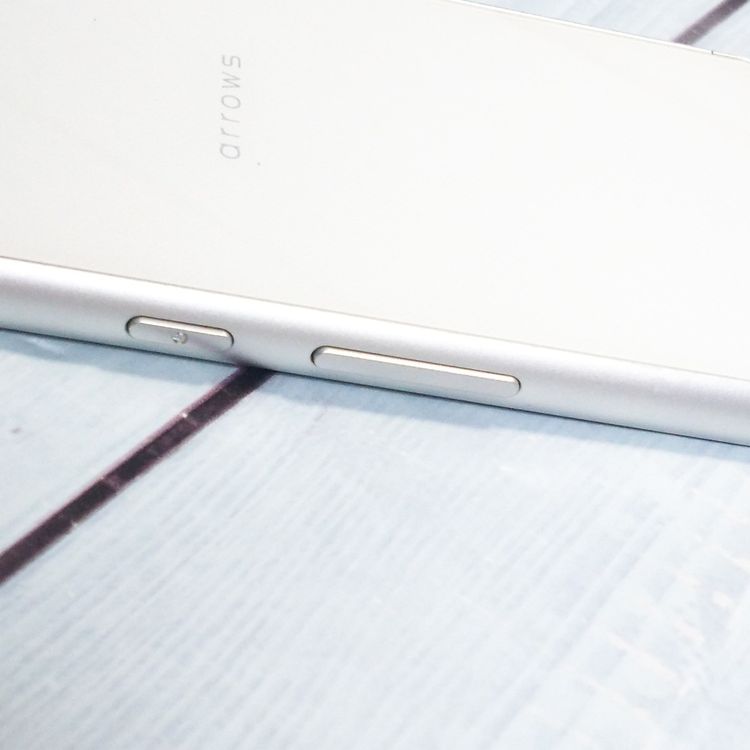 docomo arrows SV F-03H White  935