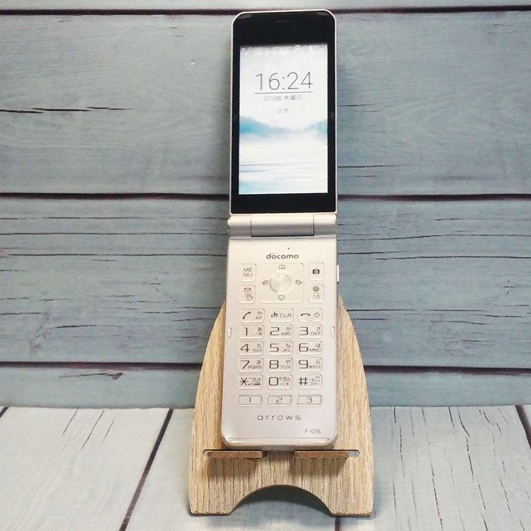 docomo arrows �ٻ��� �������� F-03L ����С�  055