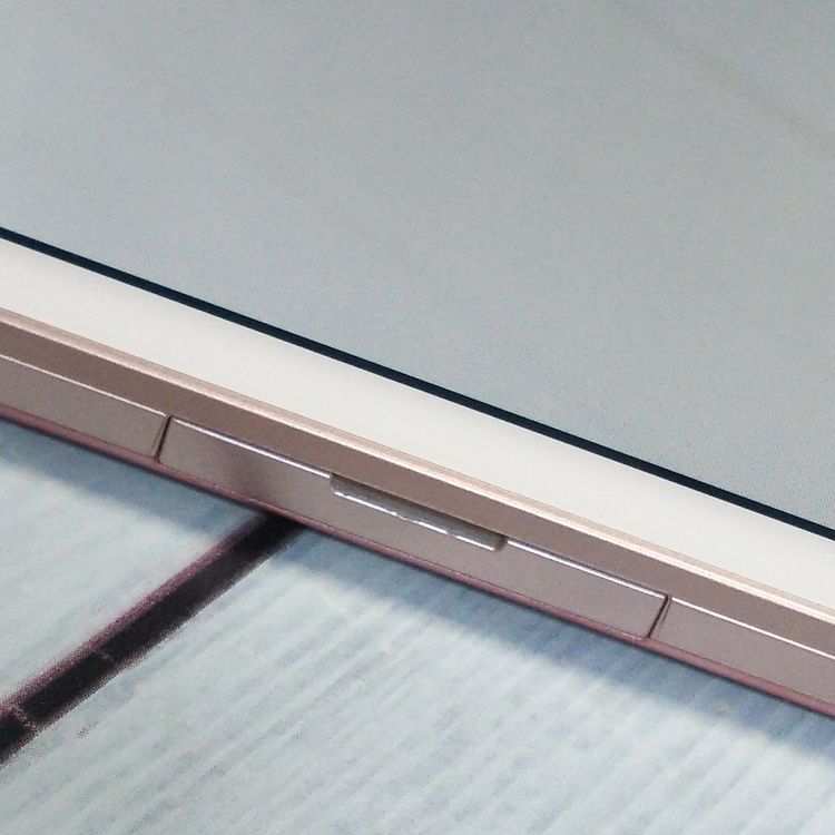 au LG Qua tab PX 16GB �ԥ� LGT31  080