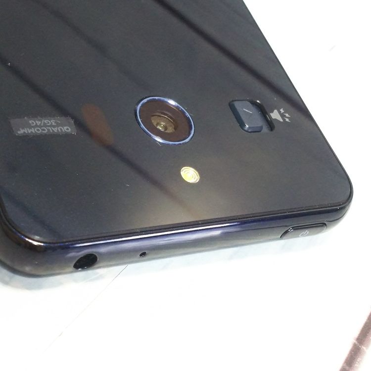 softbank SHARP ����ץ륹�ޥ�3 509SH �֥�å� 172