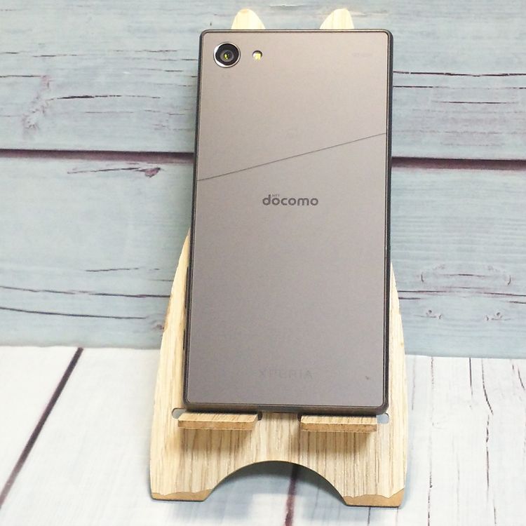 docomo Xperia Z5 Compact SO-02H Black  386