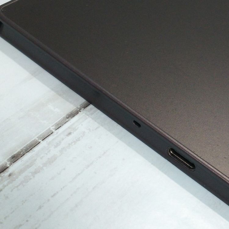 docomo arrows Tab F-02K Black �֥�å�  535