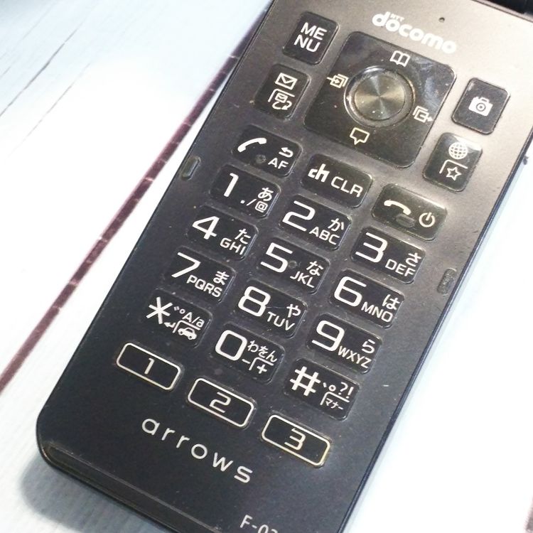 docomo arrows �ٻ��� �������� F-03L �֥�å�  459