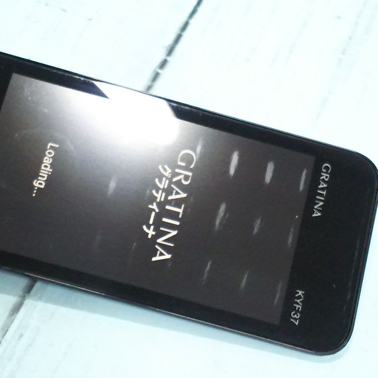 au KYOCERA GRATINA KYF37 �ͥ��ӡ��֥�å�  186