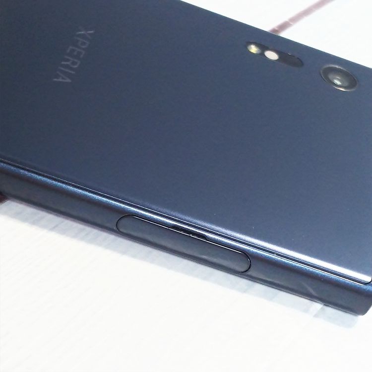 SoftBank Xperia XZ 601SO �ե��쥹�ȥ֥롼  473