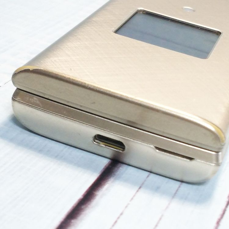 KYOCERA au KYF36 ���󤿤󥱡����� GOLD  078