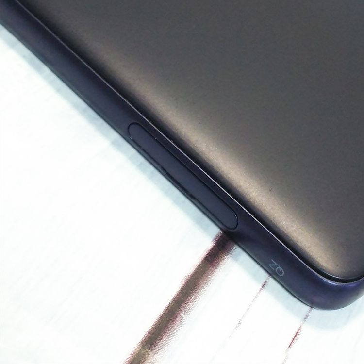 au Qua phone QZ ������ KYV44 ����ǥ���  185