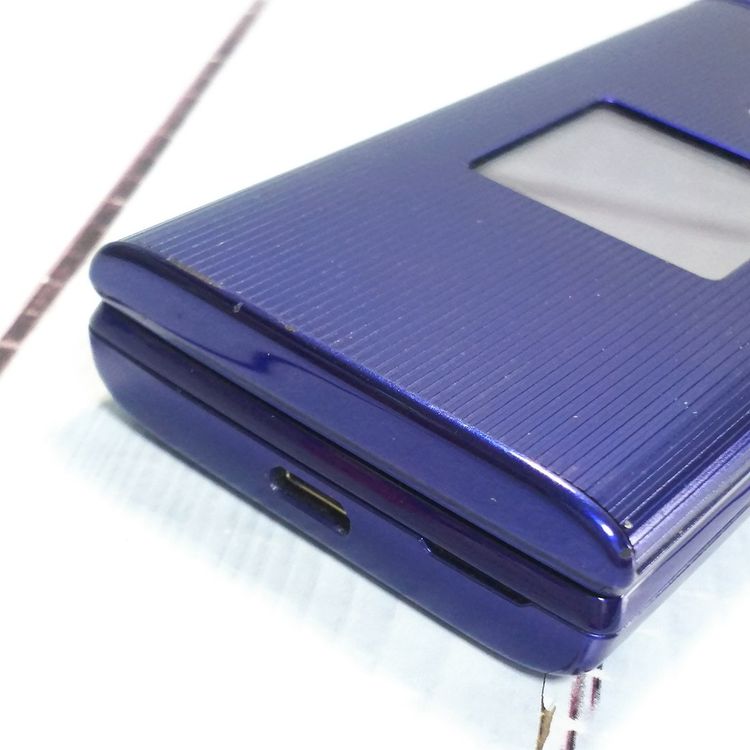 au ������ ���󤿤󥱡����� KYF38 �������֥롼  025