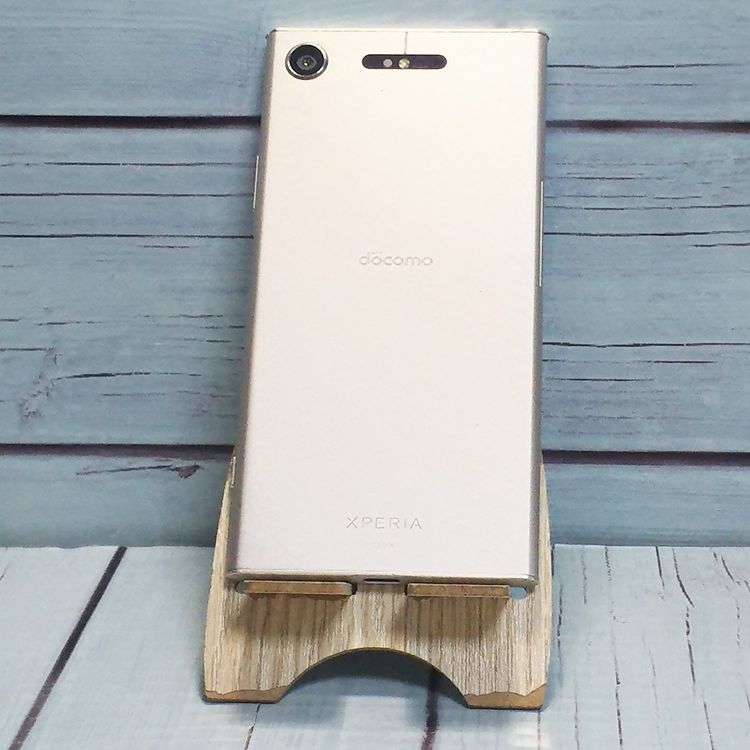 docomo Xperia XZ1 SO-01K Warm Silver  349