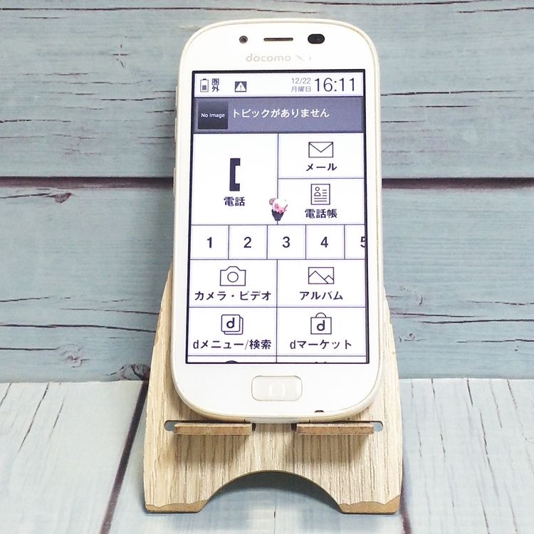 �ٻ��� �餯�餯���ޡ��ȥե���3 F-06F docomo �ۥ磻�� 622