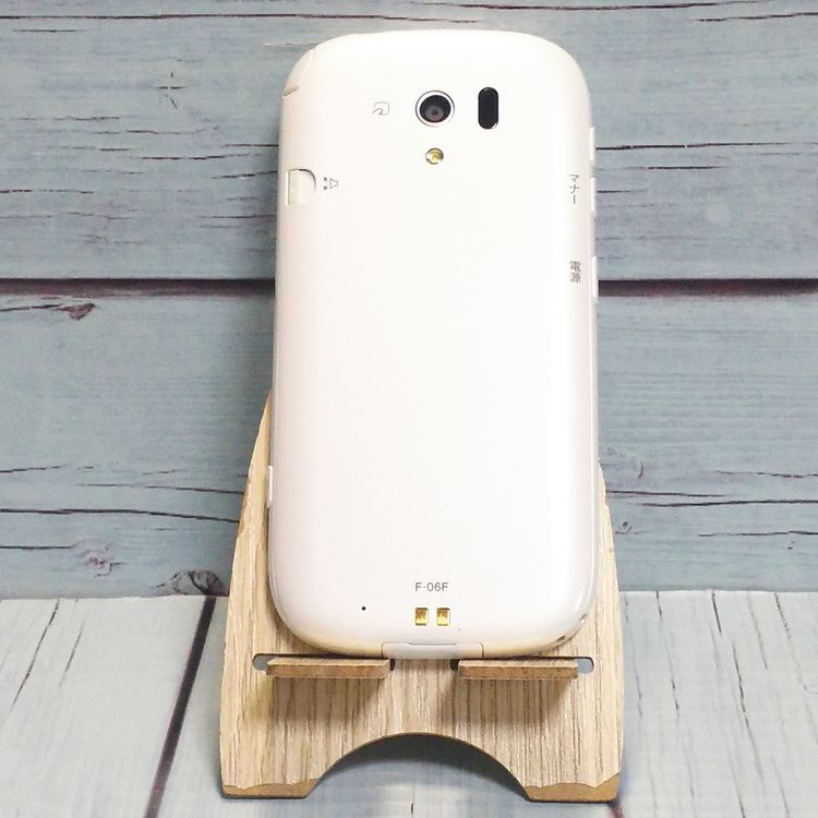 �ٻ��� �餯�餯���ޡ��ȥե���3 F-06F docomo �ۥ磻�� 090