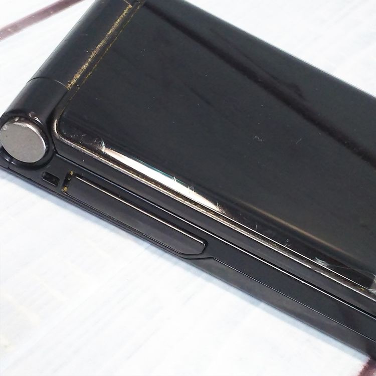 docomo arrows �ٻ��� �������� F-03L �֥�å�  220