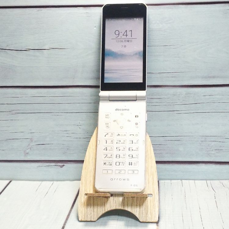 docomo arrows �ٻ��� �������� F-03L ����С� [������]  096