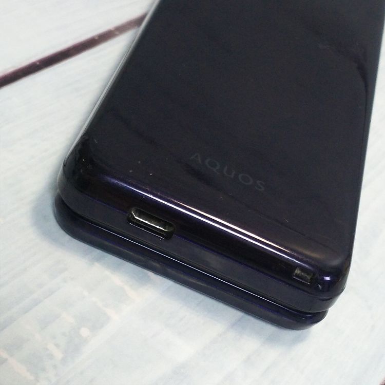 docomo AQUOS SH-01J �֥롼�֥�å� �ͥ��ӡ� �������� SHARP  083