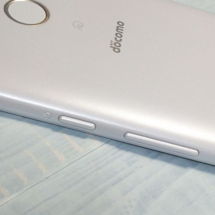 �ٻ��� docomo arrows Be4 F-41A �ۥ磻��  035