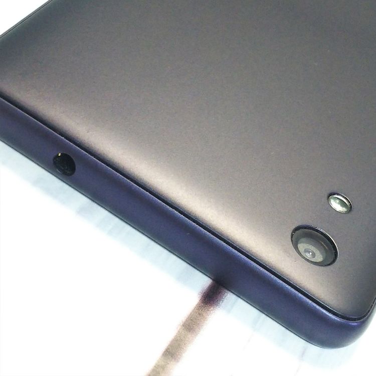 au Qua phone QZ ������ KYV44 ����ǥ���  799