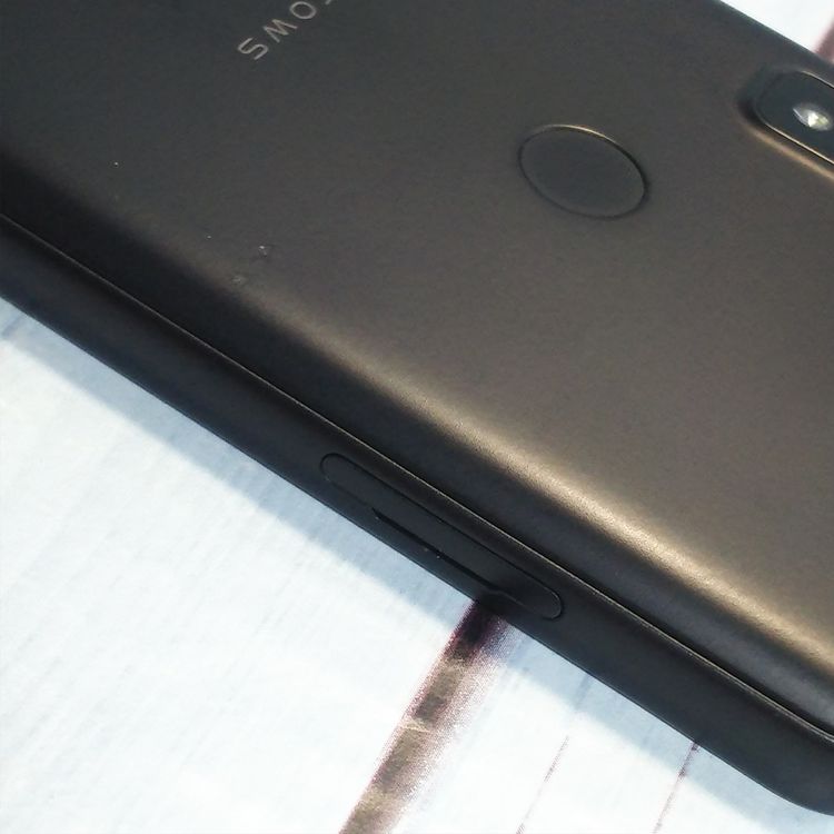 au arrows We FCG01 �֥�å�  599