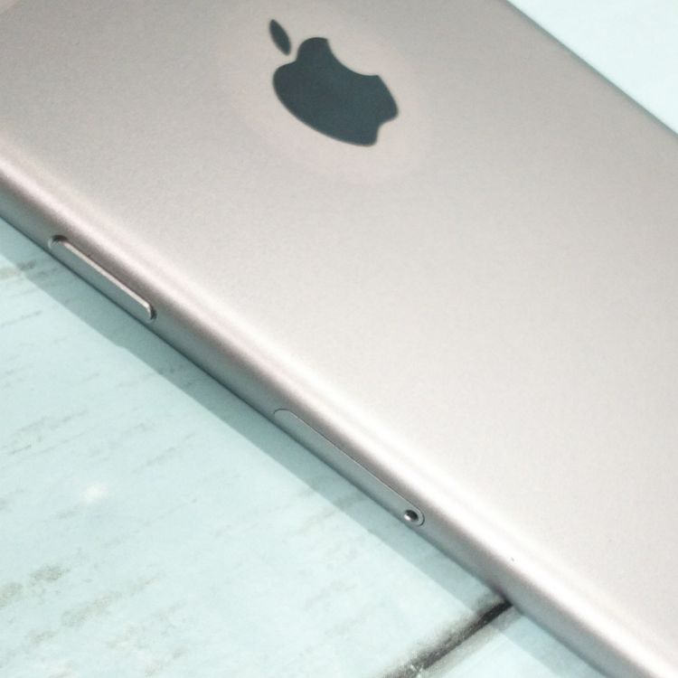 au iPhone6 16GB ���ڡ������졼 [������] 100