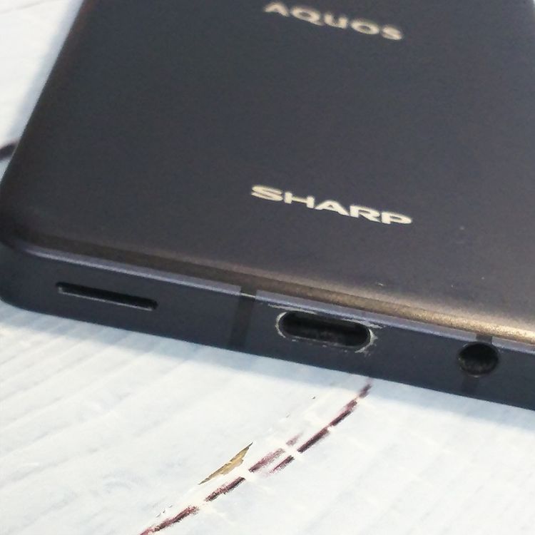 SH-M19 AQUOS sense6 �֥�å�  [������]  261