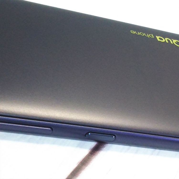 au Qua phone QZ ������ KYV44 ����ǥ���  027