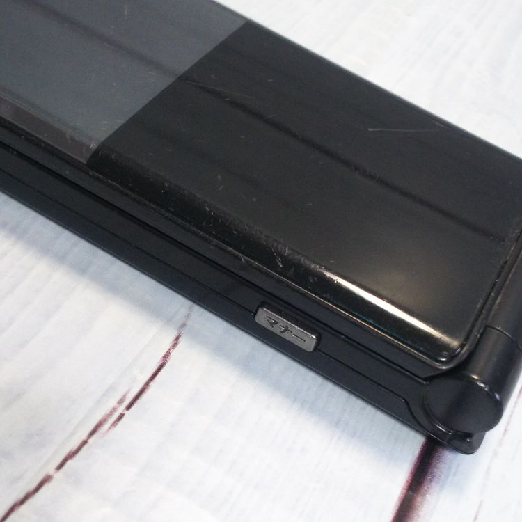 docomo arrows �ٻ��� �������� F-03L �֥�å�  683