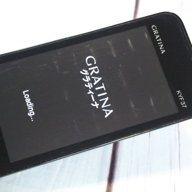 au KYOCERA GRATINA KYF37 �ͥ��ӡ��֥�å�  511