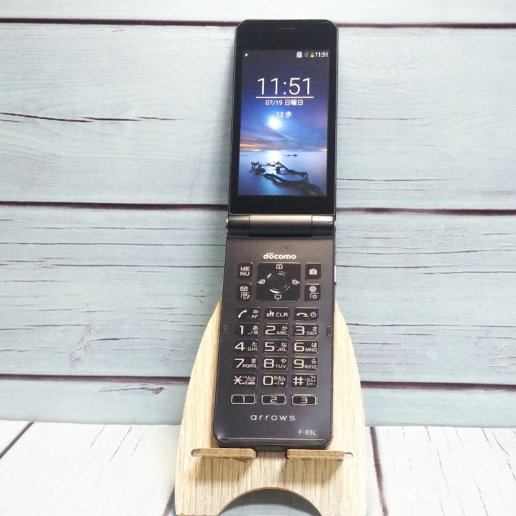 docomo arrows �ٻ��� �������� F-03L �֥�å�  513