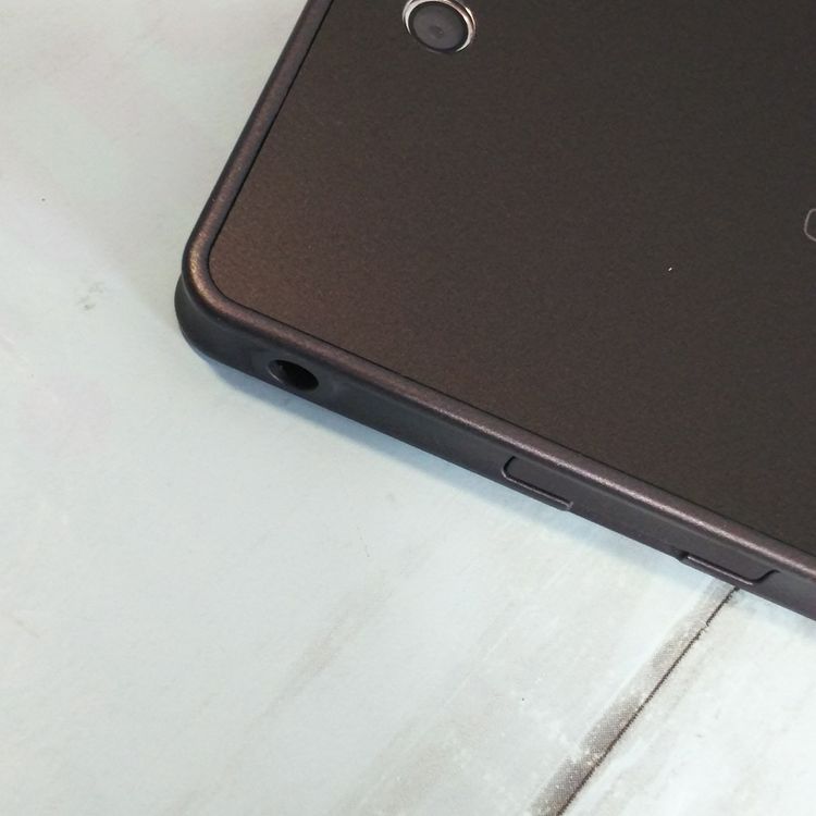 docomo arrows Tab F-02K Black �֥�å�  227