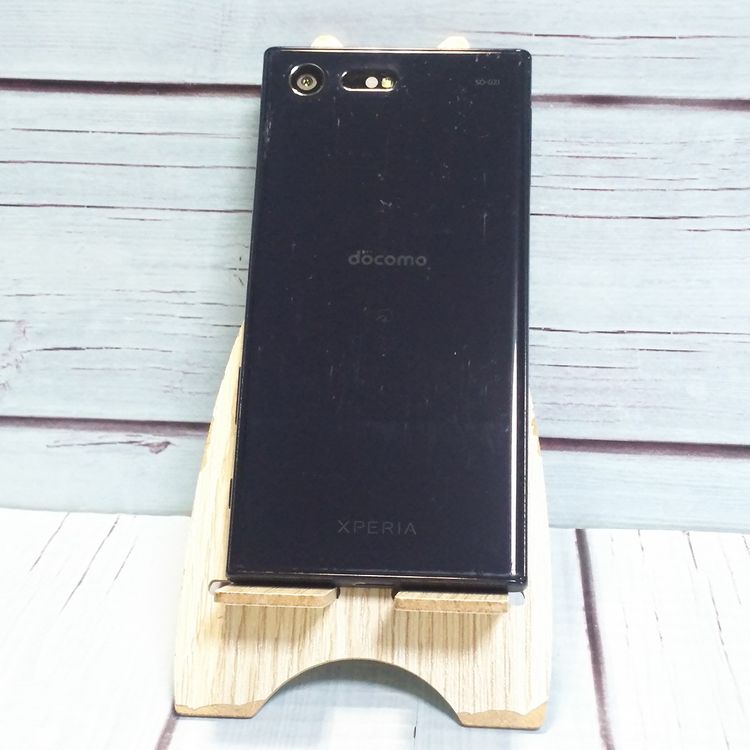 docomo Xperia X Compact SO-02J Universe Black  814