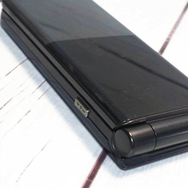 docomo arrows �ٻ��� �������� F-03L �֥�å�  787