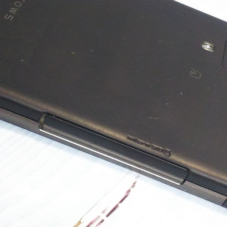 docomo FUJITSU ARROWS NX F-01J �֥�å� [������]  752