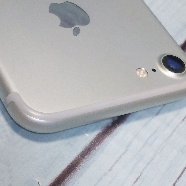 Softbank iPhone7 128GB ����С�  040