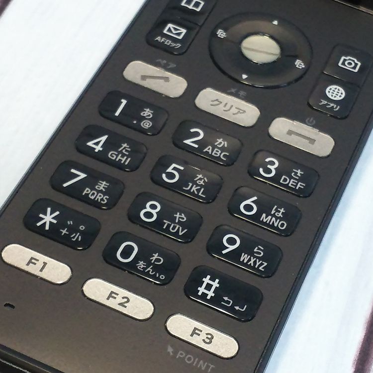 KYOCERA au GRATINA 4G BLACK KYF31  489