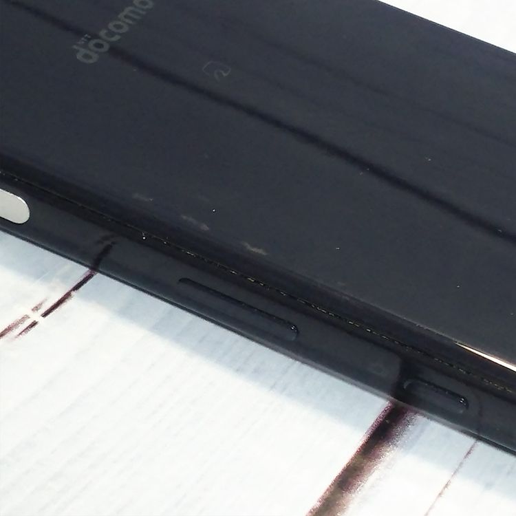 docomo Xperia X Compact SO-02J Universe Black  100