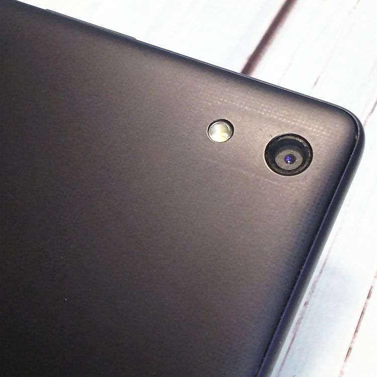 au Qua phone QZ ������ KYV44 ����ǥ���  940