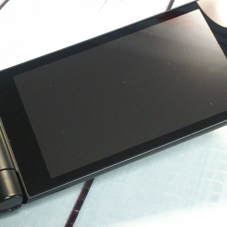 docomo arrows �ٻ��� �������� F-03L �֥�å�  662