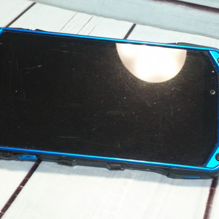 au ������ TORQUE G04 �֥롼 KYV46  822