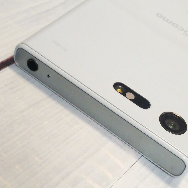 docomo Xperia X Compact SO-02J �ߥ��ȥ֥롼  177